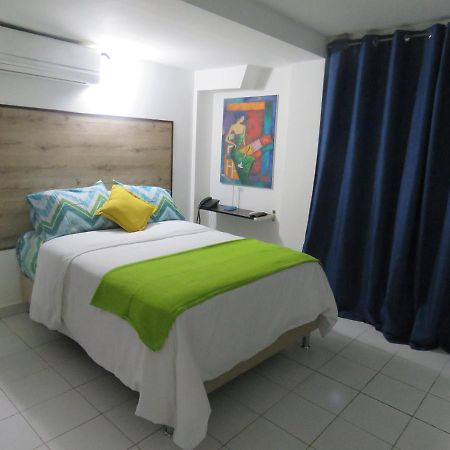 Serenade Lodging Rooms 巴拿马城 外观 照片